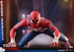 spider-man-ps4-sideshow-and-hot-toys-figure-13.jpg