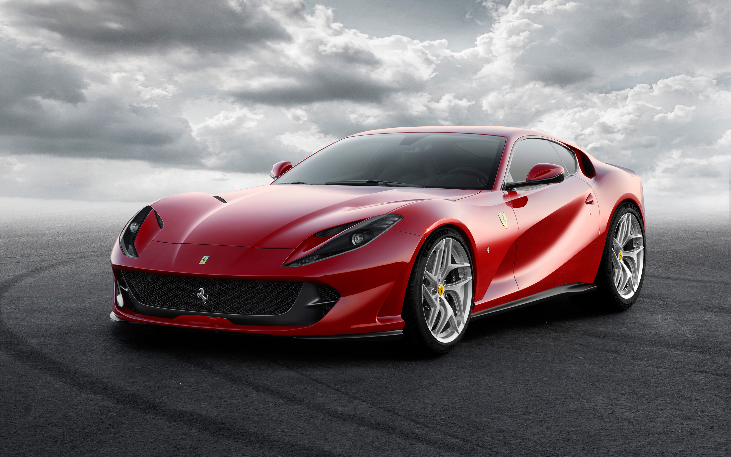 zx0a_ferrari_812_superfast_2017_4k-wide.jpg