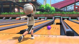 NSwitch_NintendoSwitchSports_Bowling_image950w.jpg