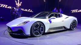 Maserati MC20 new live.jpg