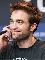 MJK_08789_Robert_Pattinson_(Damsel,_Berlinale_2018)_(cropped).jpg