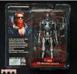 NECA_T800Endoskeleton_00.jpg