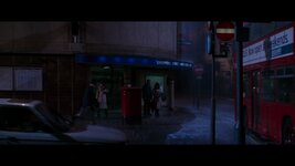 Mission Impossible 1996 2160p BluRay TrueHD 5 1 DV HDR AV1-RandH.mkv_snapshot_01.12.28.090.jpg