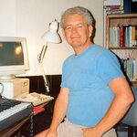HLL5LM_WcAAIbgw.jpg