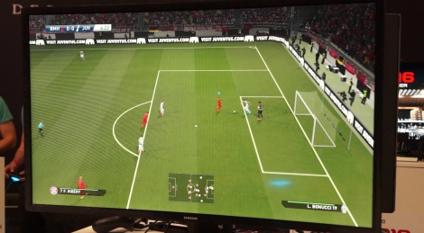 news_gc_pes_2016_gameplay-16904.jpg