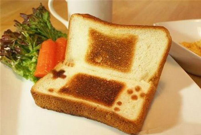 Nintendo-DS-Toast.jpg