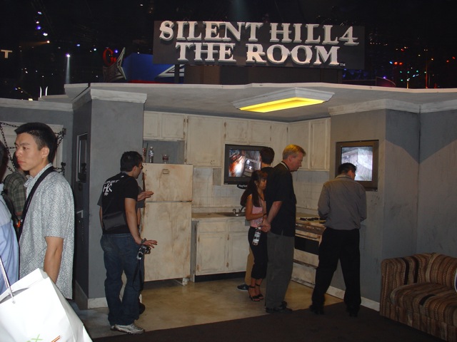 Convention_of_Silent_Hill_4.jpg