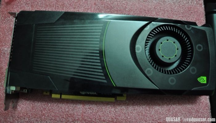 gtx680-board-01.jpg