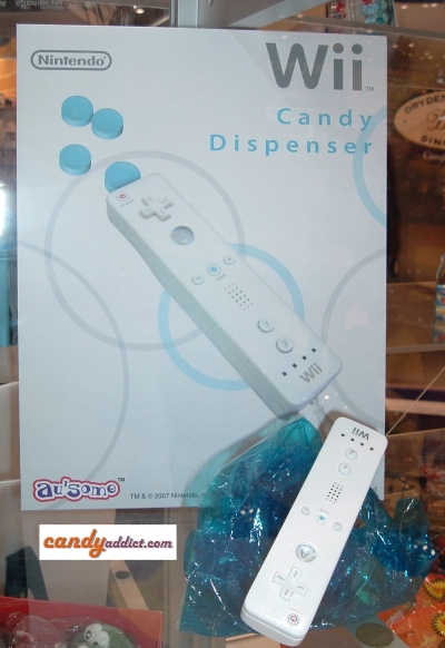 wii_candy_dispenser_showcase_small.jpg